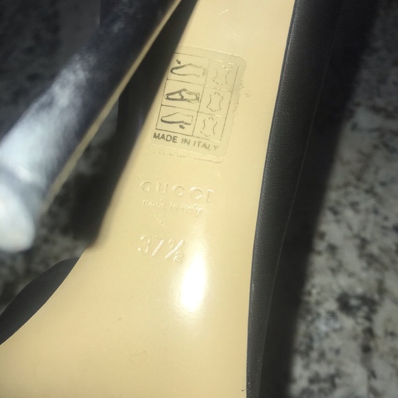 Authentic Gucci D’orsay black leather pumps - Picture 5 of 5